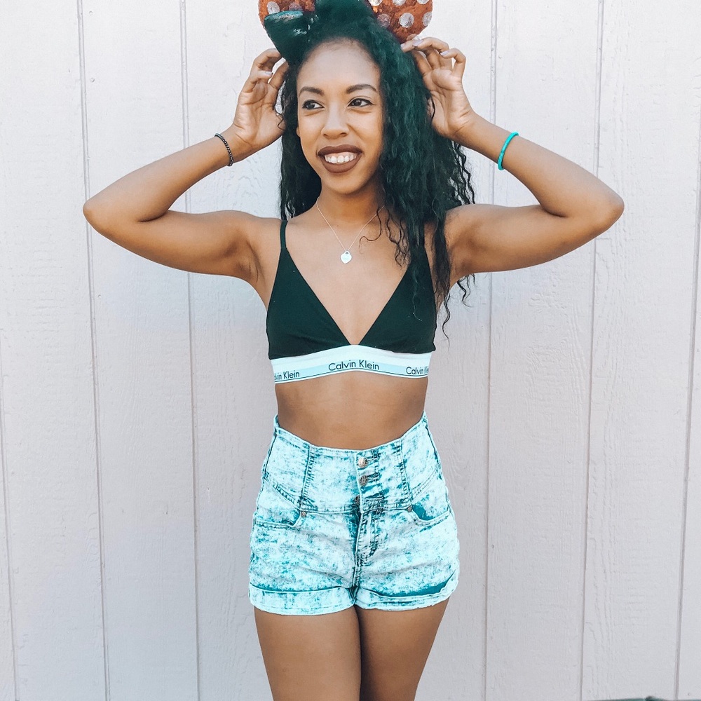 Hi 👋🏽 I’m Sabrina but everyone knows me as Bina